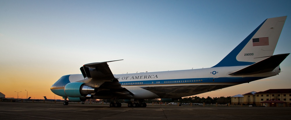 Air Force One departs Maxwell