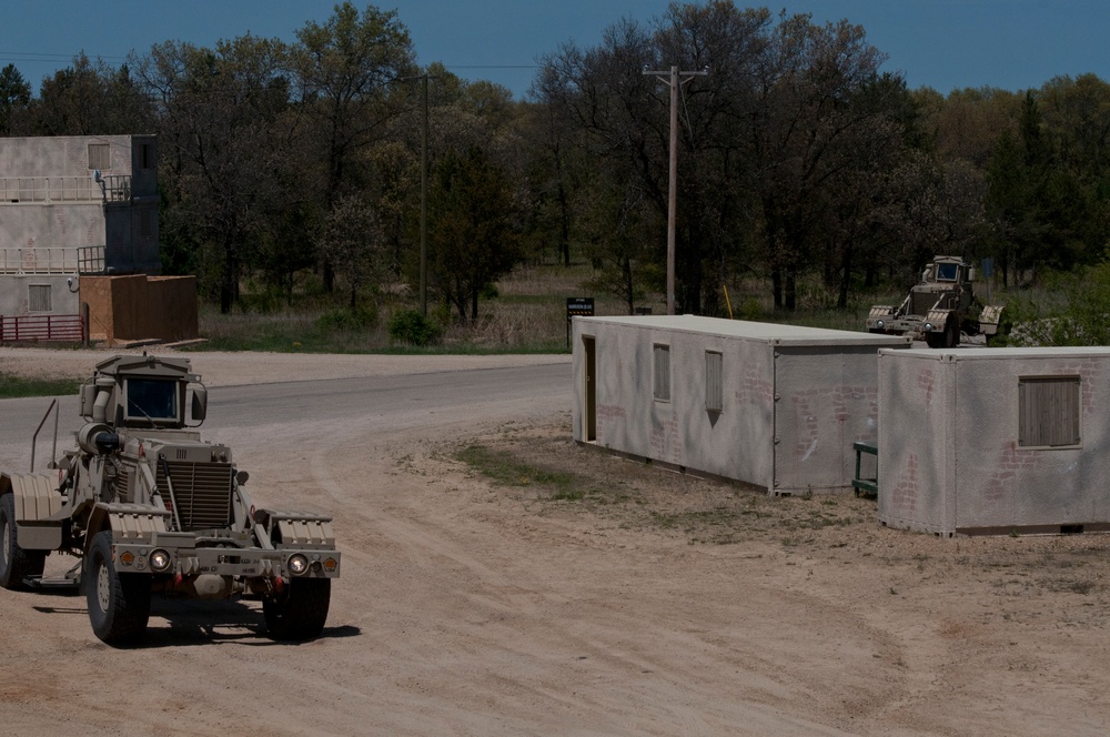 420th Eng. Company builds teamwork across units