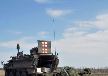 Oregon Army National Guard medevac unit trains with Canadian armed forces during Maple Resolve 2015