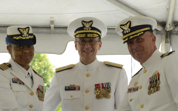 Coast Guard Base New Orleans change of command