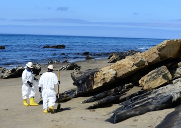 Refugio spill response