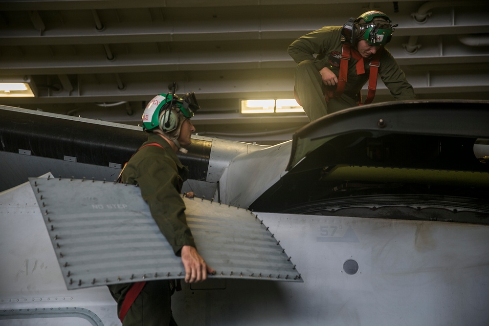 USS Essex maintains combat readiness