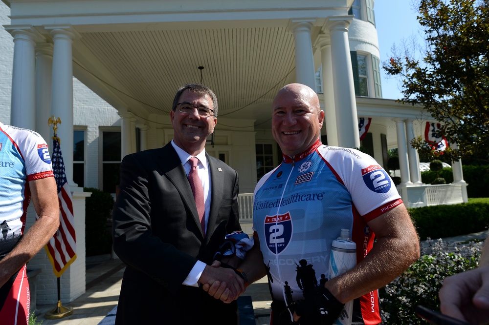 Carter kicks off Ride 2 Recovery