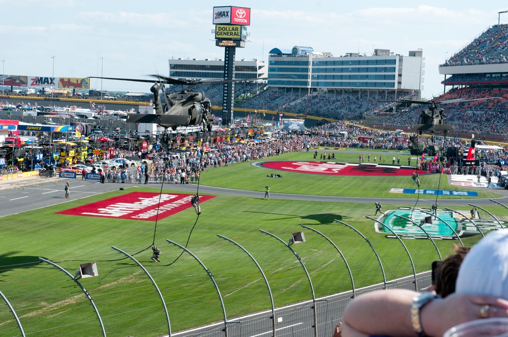 Veterans, fans honor the fallen with NASCAR's 'An American Salute' at the Coca-Cola 600