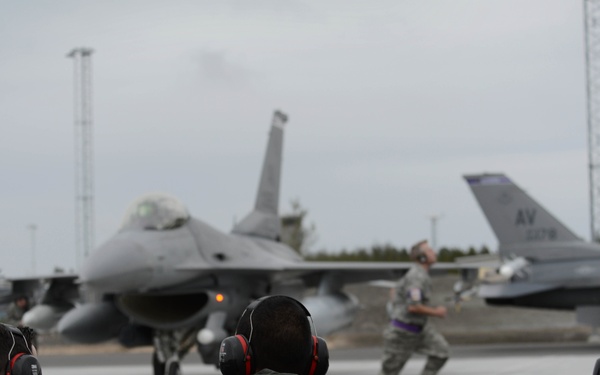 Buzzards kick off ACE 15