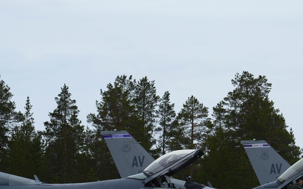 Buzzards kick off ACE 15