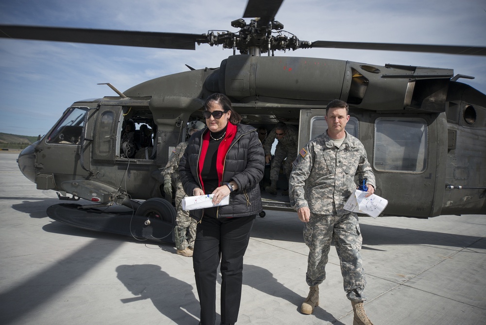 Assistant secretary of the Army (IE&amp;E) and assistant secretary of the Air Force (IE&amp;E) visit Fort Wainwright, Alaska