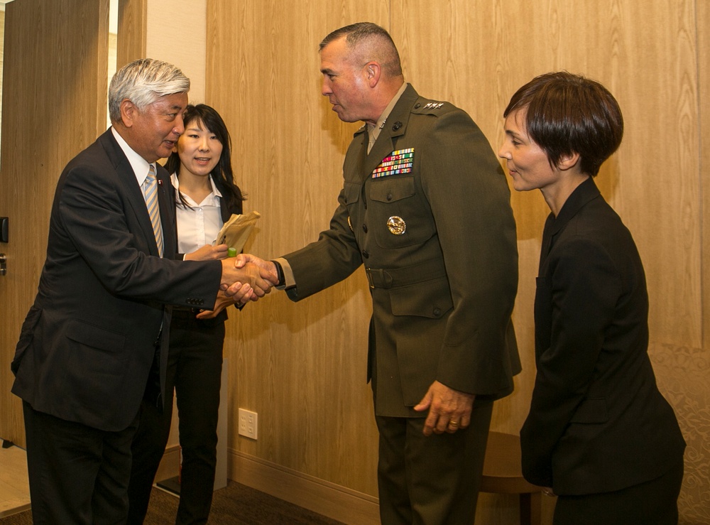 Japan Minister of Defense Nakatani makes first visit to Okinawa
