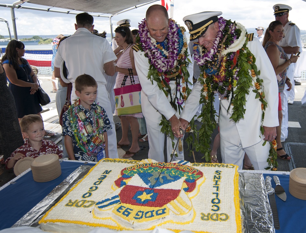 USS Chung-Hoon (DDG 93) change of command ceremony