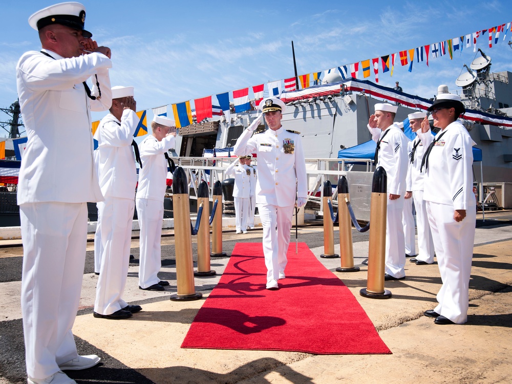 USS Chung-Hoon (DDG 93) change of command ceremony