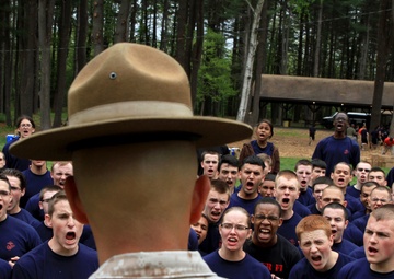 Marine Recruiting Station Springfield Annual Field Meet
