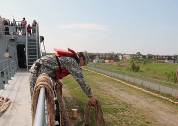 'Deckies' keep Army vessel sailing during recent exercise