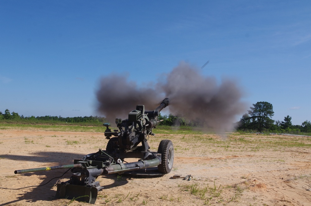 Rock Support Soldiers validate with Howitzers