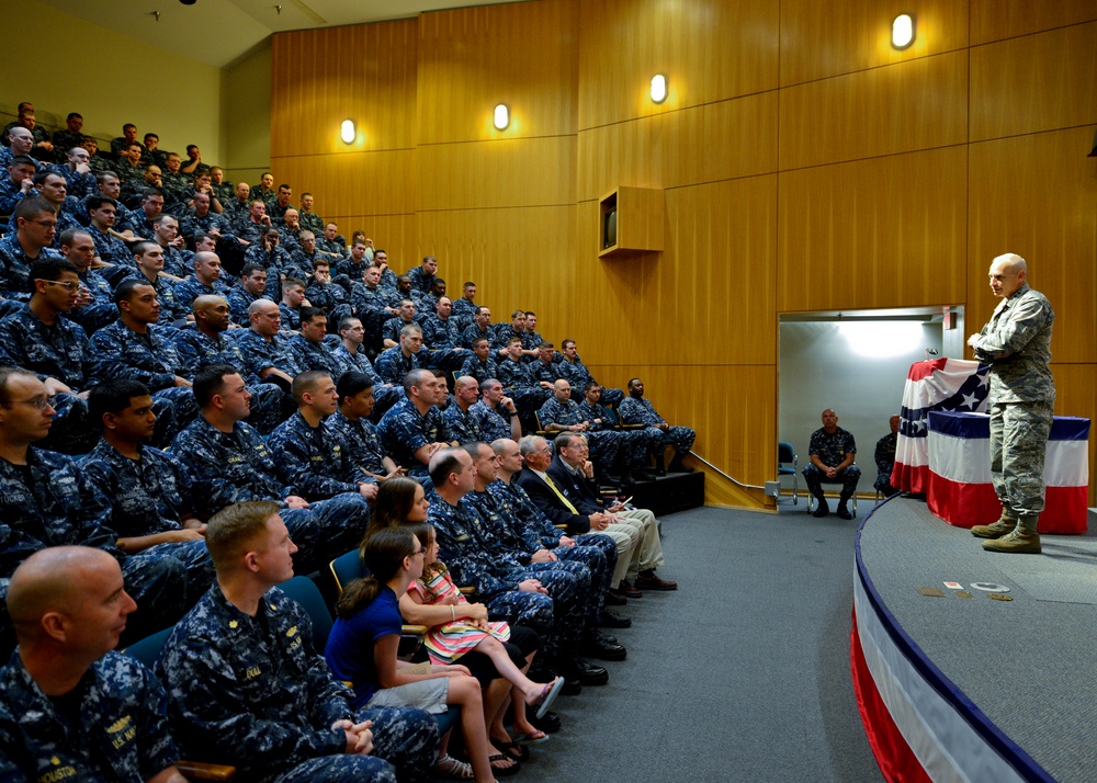 USS Alaska wins Omaha Trophy