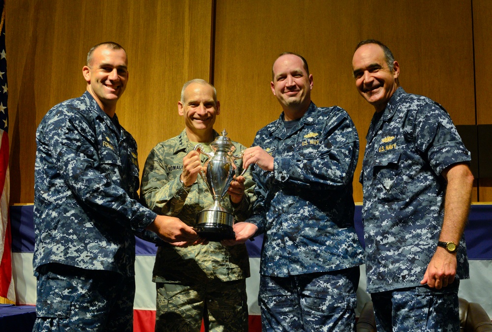 USS Alaska wins Omaha Trophy