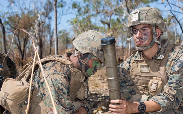 US Marines swap skills with Australian Forces