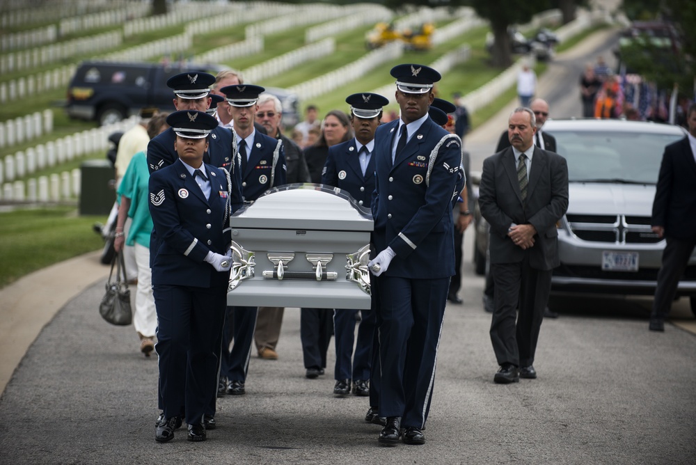 Son ensures Vietnam veteran is laid to rest