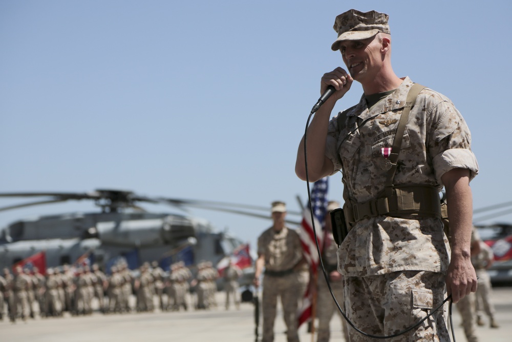 Marine Heavy Helicopter Squadron 465 Change of Command Ceremony