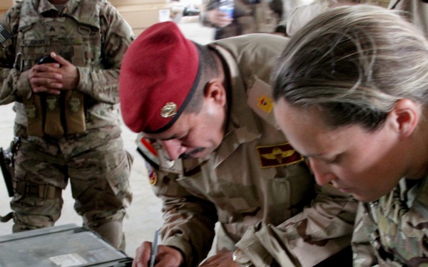 Iraqi Infantry Brigade receives equipment