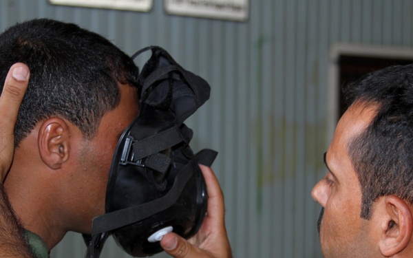 Iraqi Infantry Brigade receives equipment