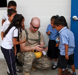 Kansas builds for El Salvador