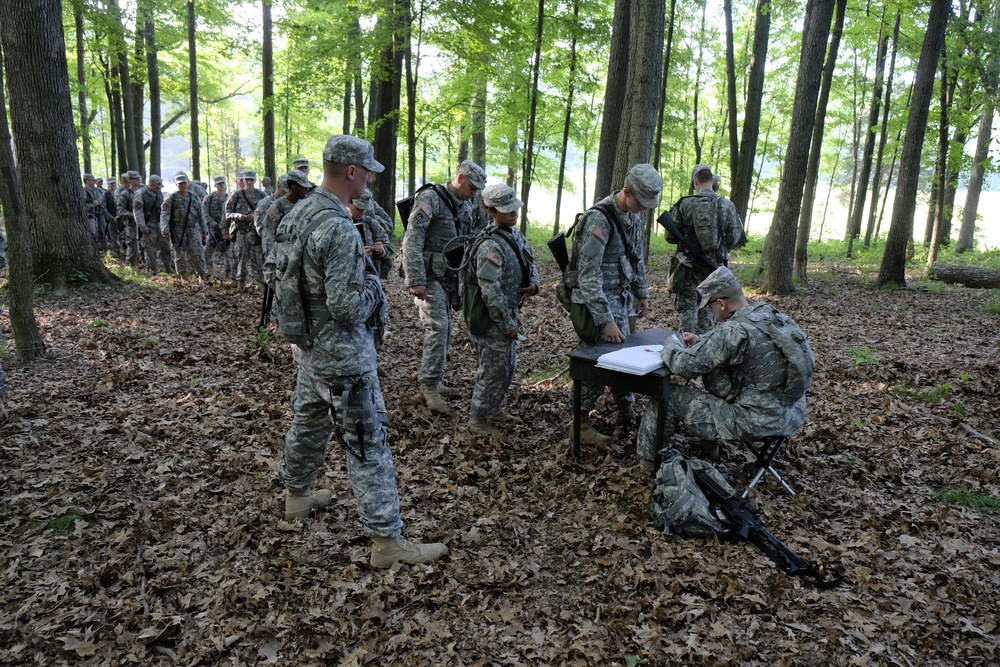 76th IBCT Soldiers Muster