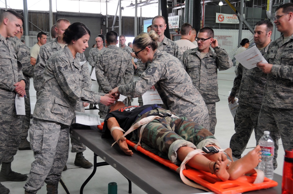 Utah Air Guard members conduct first aid training