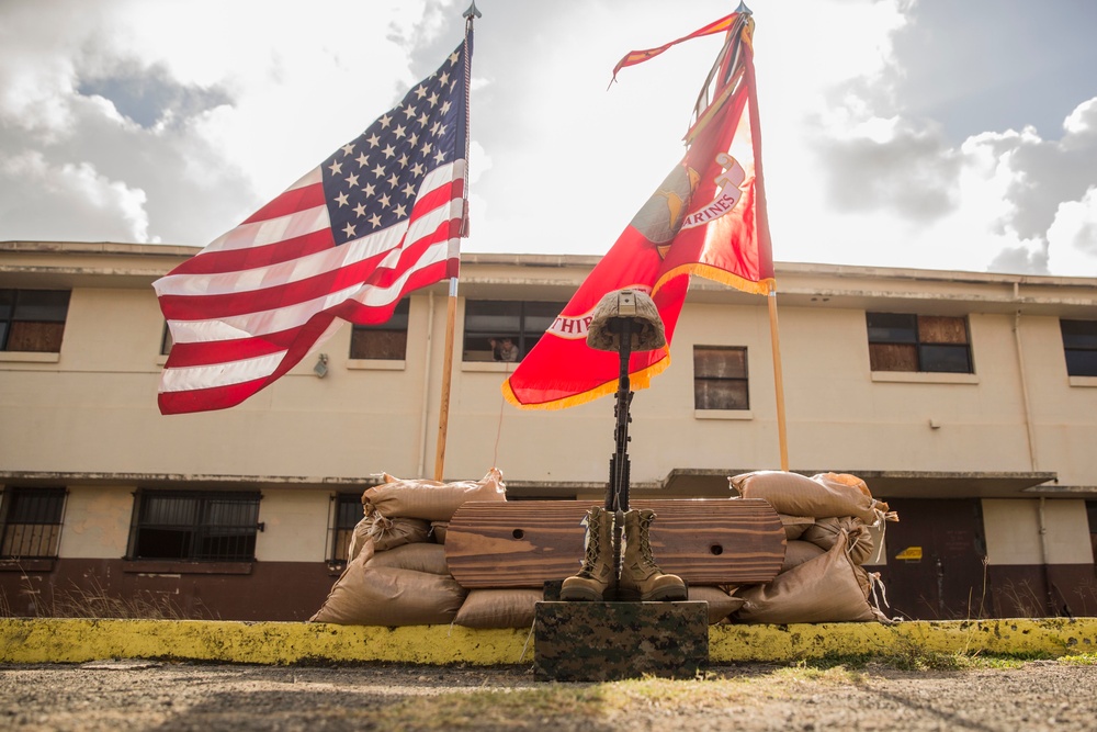 Honoring the Fallen: 15th MEU Marines pay respects