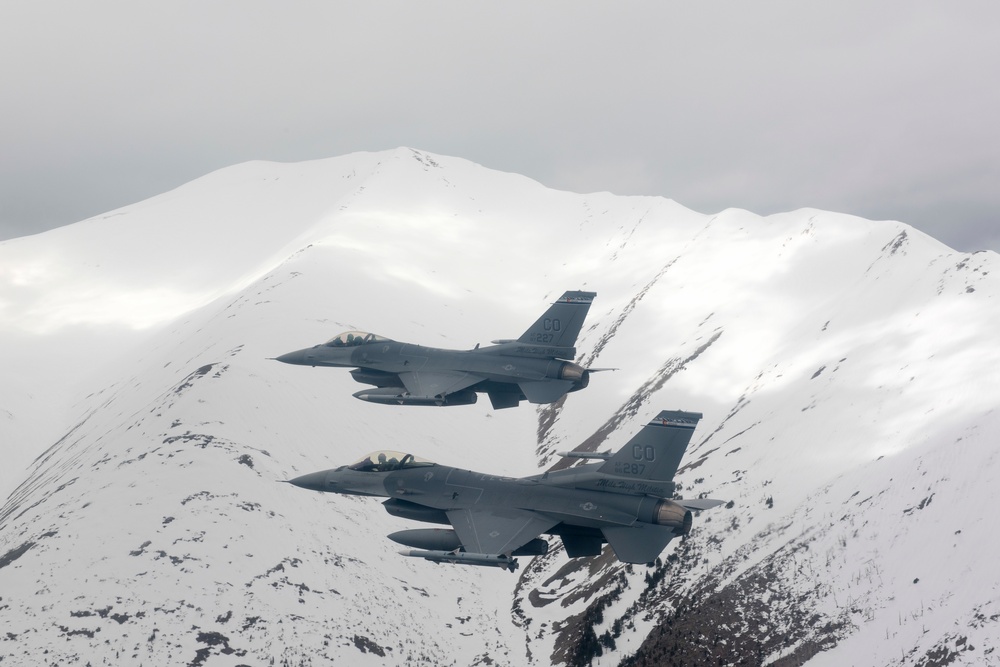 COANG F-16s tour Colorado