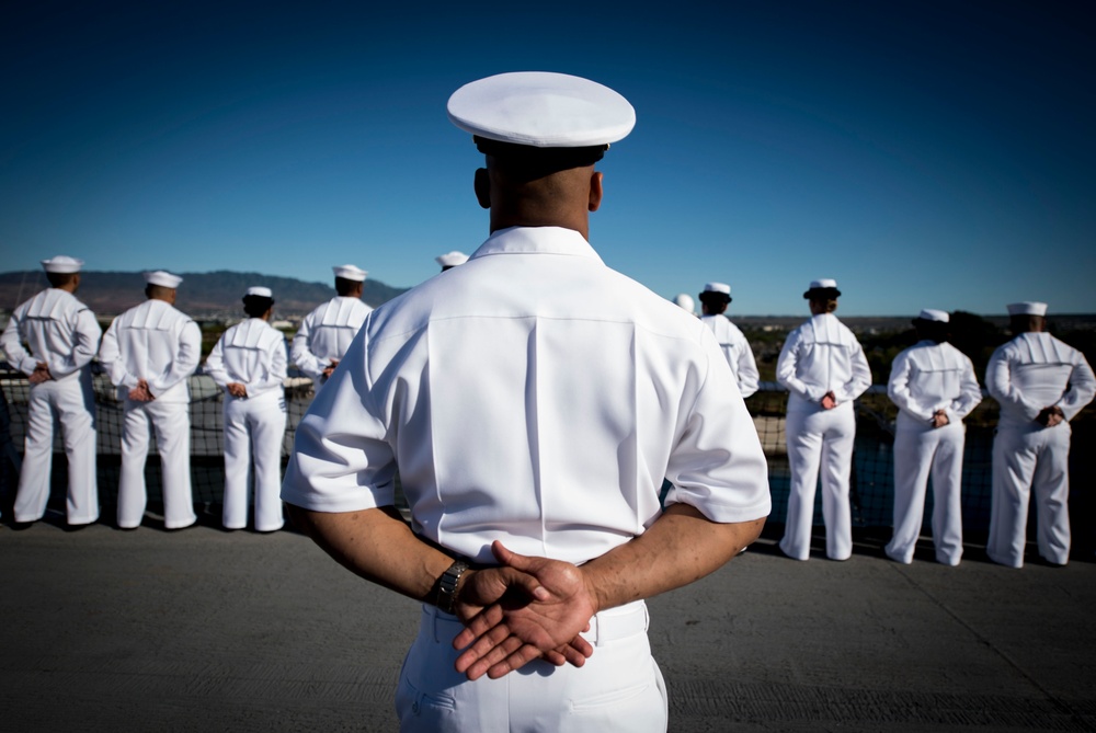 The Military Sealift Command hospital ship USNS Mercy (T-AH 19) participates in Pacific Partnership 2015