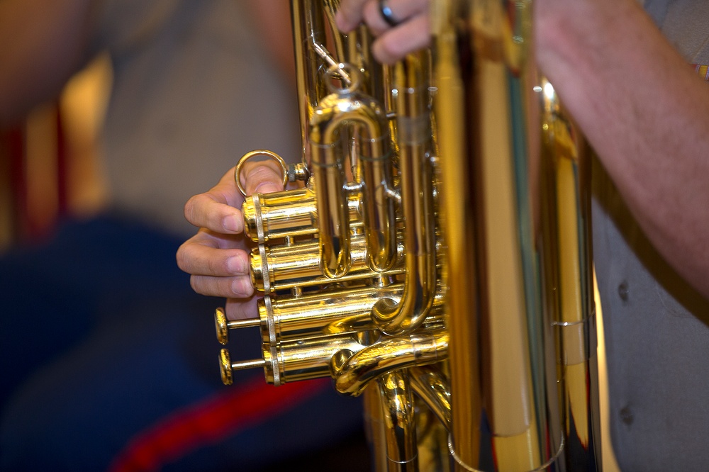 MARFORPAC Band performs at the Pacific Palace Mall