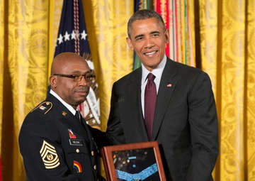 Obama honors two WWI Soldiers with Medals of Honor