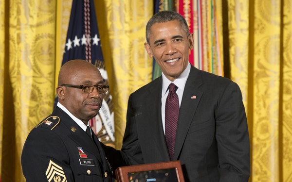 Obama honors two WWI Soldiers with Medals of Honor