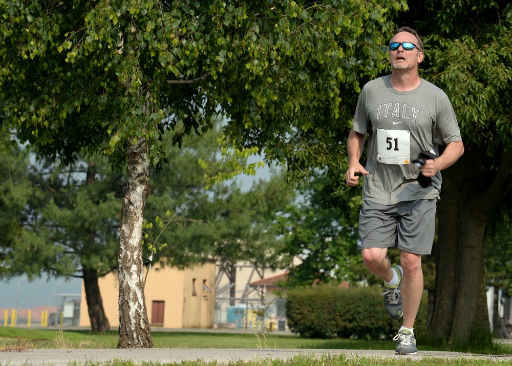 Triathletes conquer 2nd annual triathlon Triathletes conquer 2nd annual triathlon