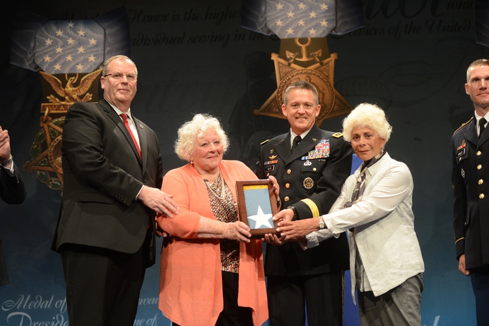 DSD inducts Army Sgt. Henry Johnson and Army Sgt. William Shemin into the Pentagon Hall of Heroes