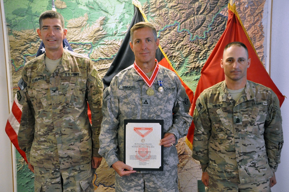 USACE Savannah District employee receives top honor
