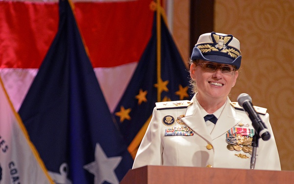 Coast Guard holds change of command ceremony for commander of Great Lakes region