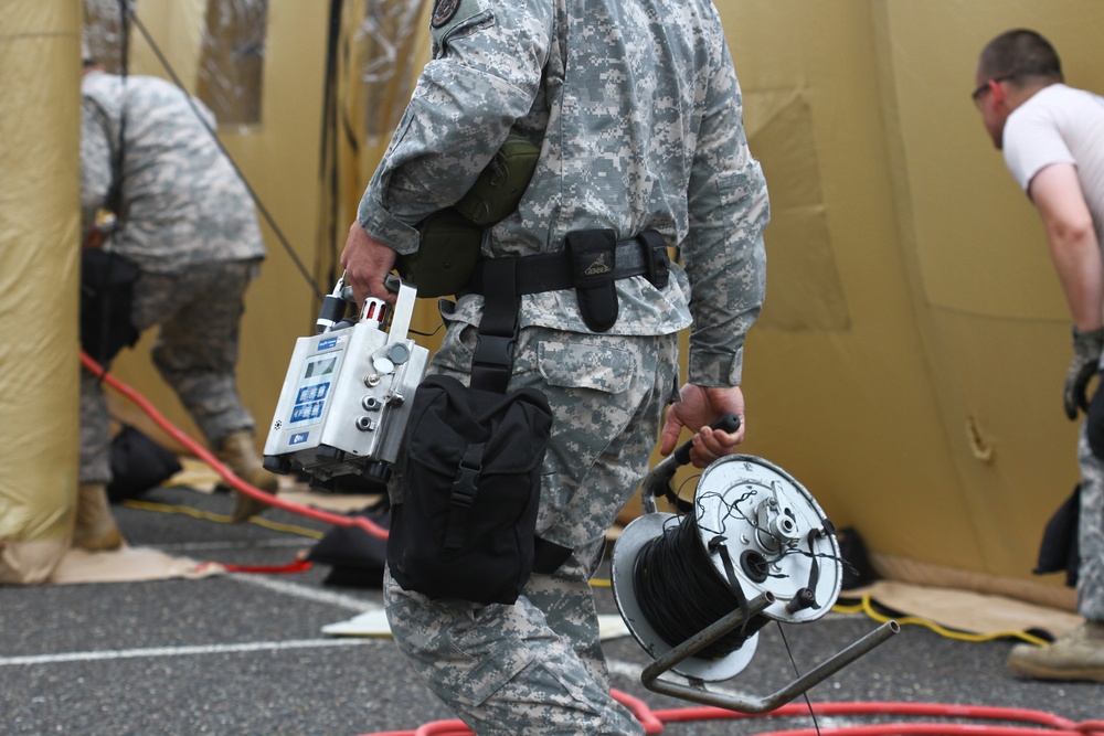 NJ Civil Support Team responds to weapons of mass destruction exercise