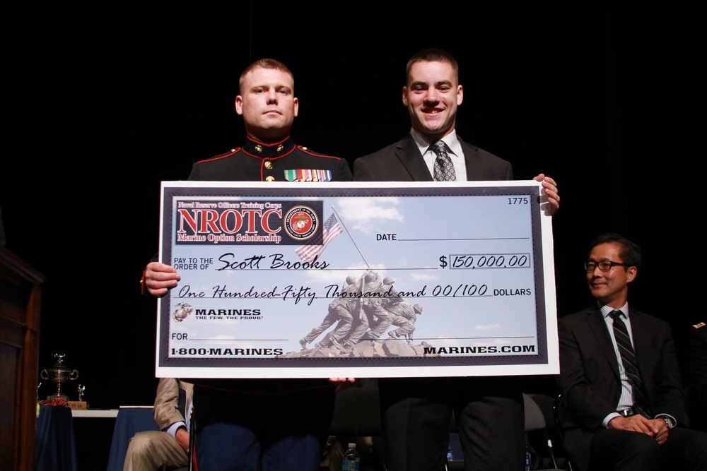 Grosse Point South student accepts NROTC scholarship