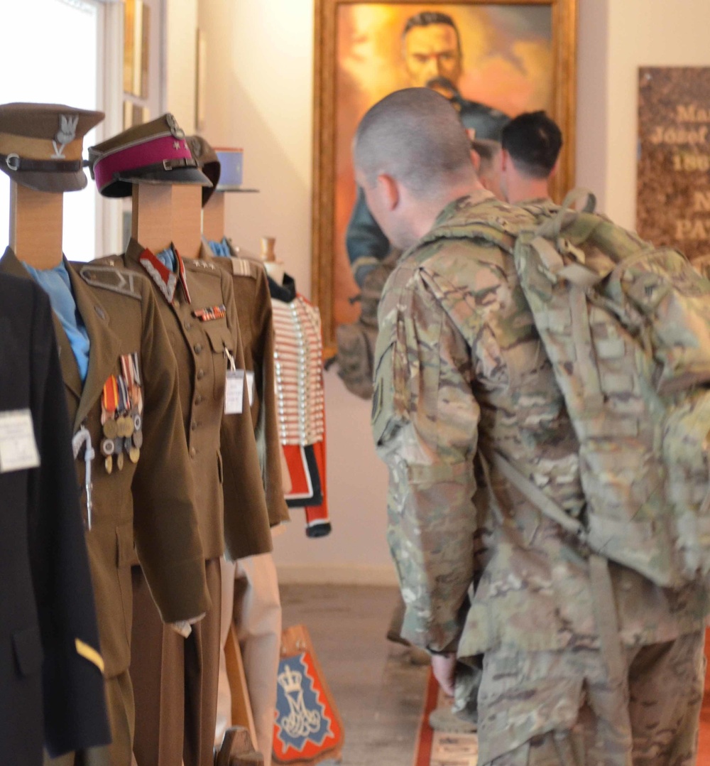 US Soldiers learn local history during tour of Polish Army museum