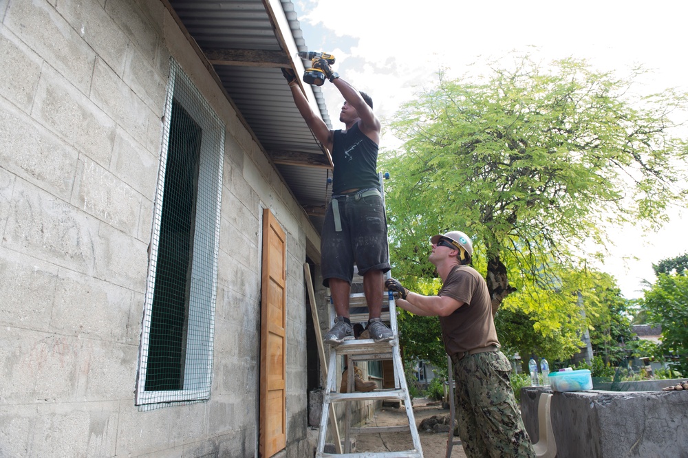 Seabees renovate school in Kiribati
