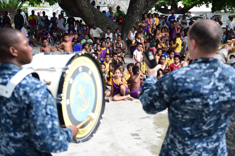 Pacific Partnership holds concert in Bairiki Square