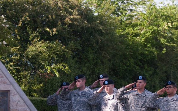 101st, Beuzeville honors the fallen at D-Day 71st anniversary