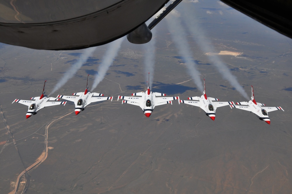 McConnell keeps Thunderbirds on 'track'