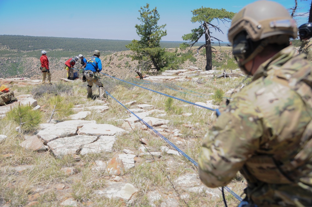 Angel Thunder 2015: Interagency high angle rescue