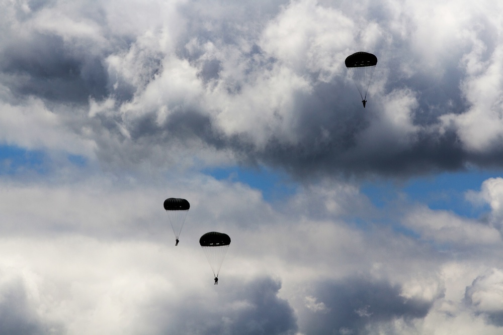 Static line jump