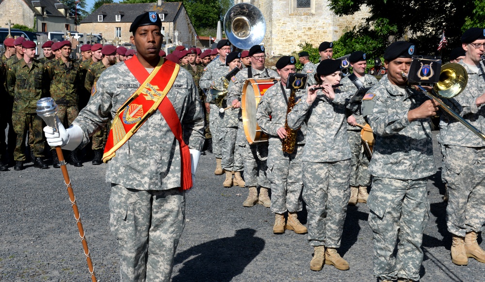 Picauville WWII commemoration honors sacrifices of Airmen, Soldiers