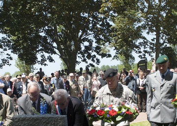 US paratroopers, WWII veterans pay homage to D-Day 71st anniversary