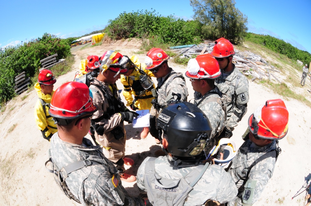 Hawaii National Guard CERFP participate in Vigilant Guard/Makani Pahili 2015