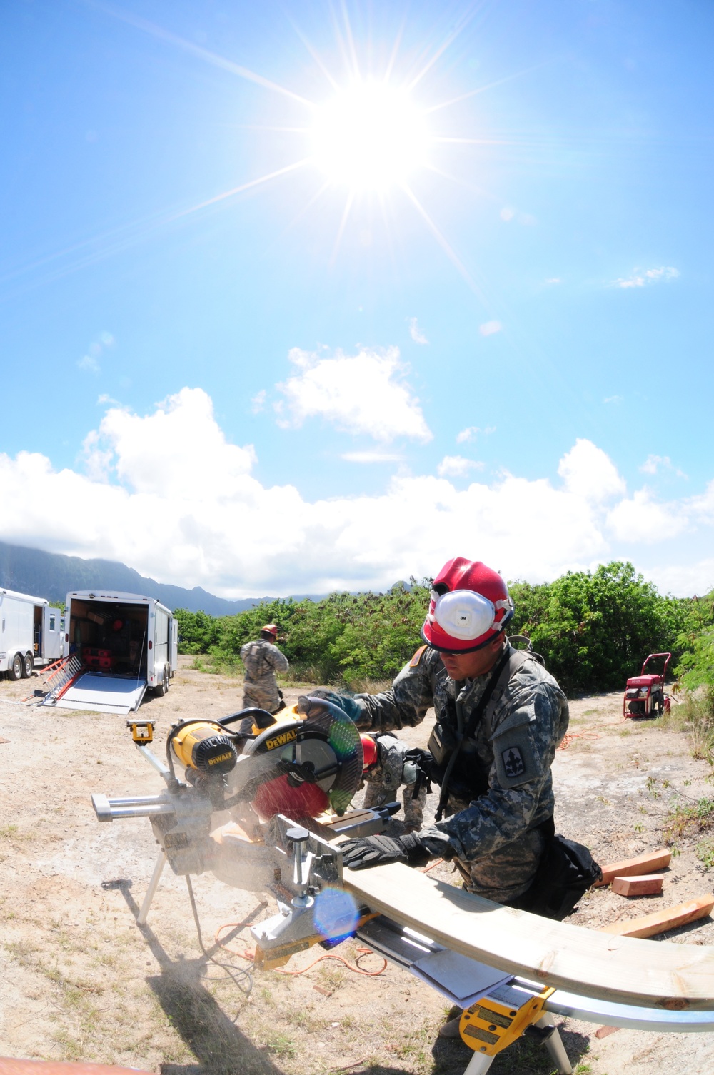 Hawaii National Guard CERFP participate in Vigilant Guard/Makani Pahili 2015